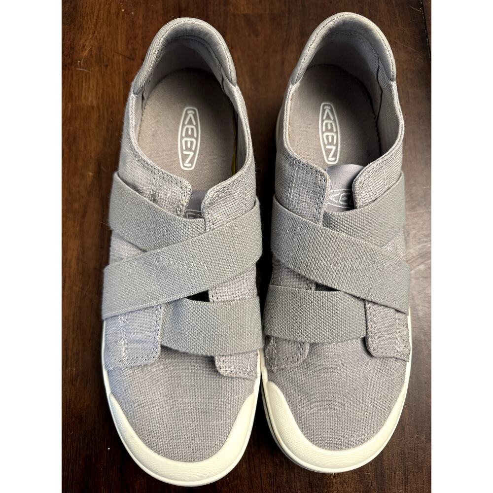 Keen Elsa IV Gore women's 9 slip on shoes drizzle white grey